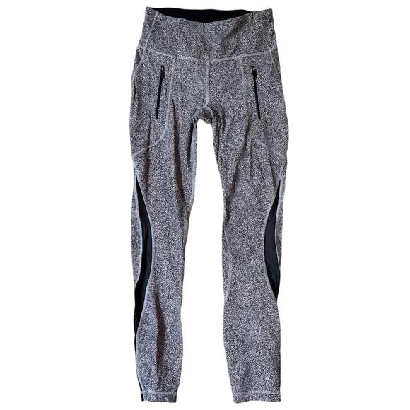 Lululemon Invigorate 7/8 Tight Women’s 4 Daisy Dust Alpine White Black w/Mesh - Picture 1 of 11